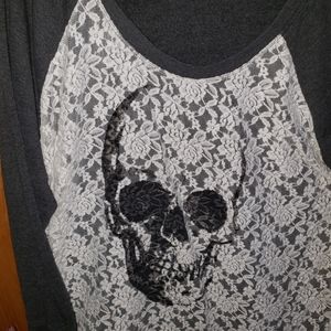 Torrid sz 3 lace skull sweater top